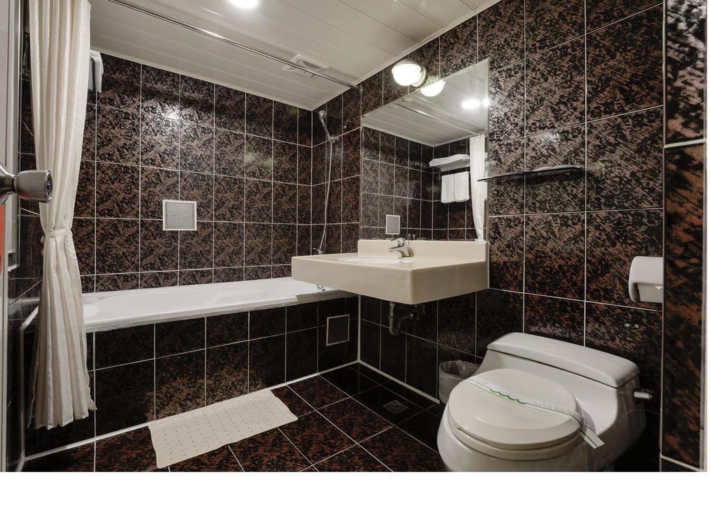 Kaja Hotel كاوشيونغ المظهر الخارجي الصورة