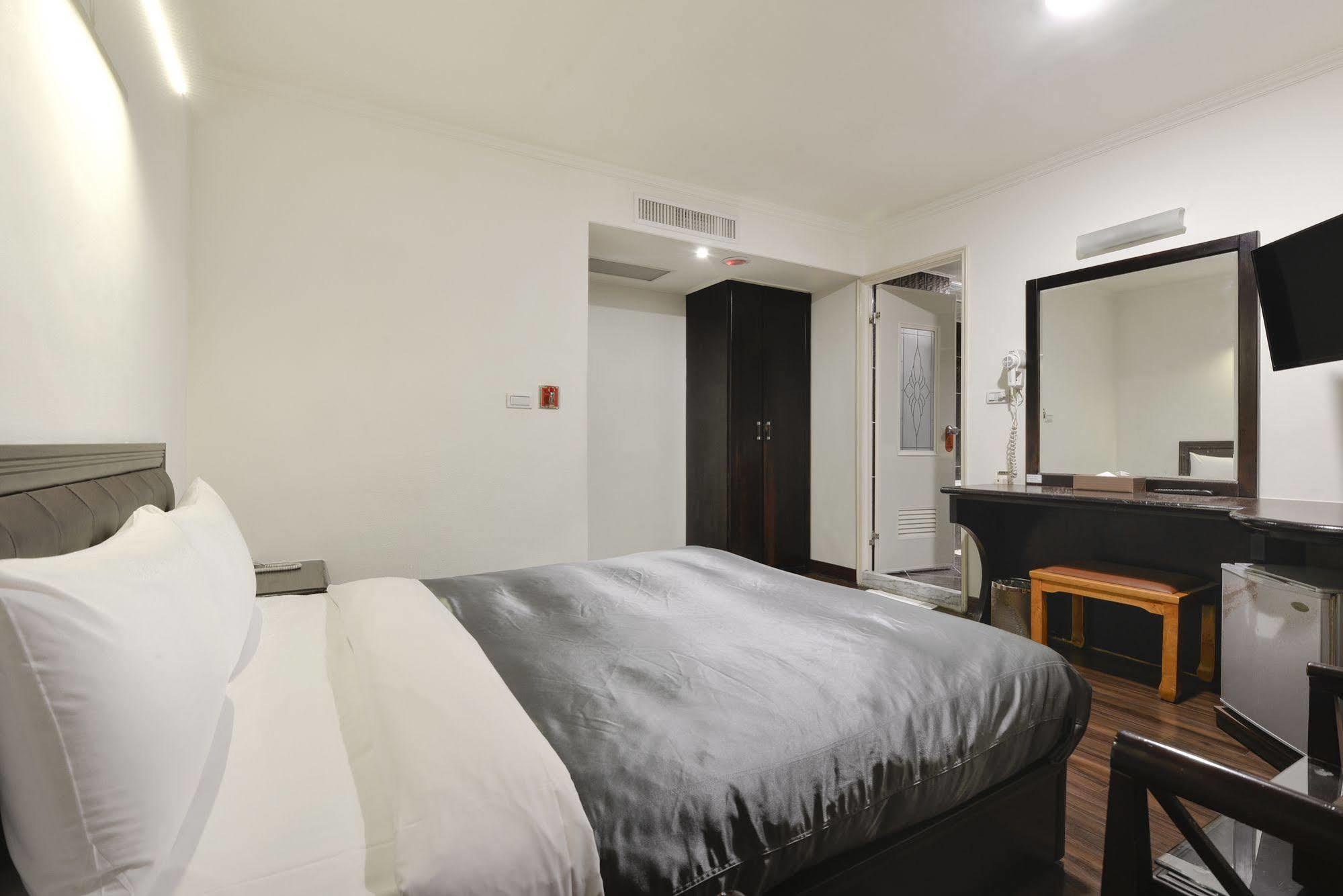 Kaja Hotel كاوشيونغ المظهر الخارجي الصورة